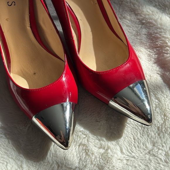 GUESS Red Patent Glossy Silver Toe Heels | Bold Date Night Pumps | Size 6 - Picture 5 of 10